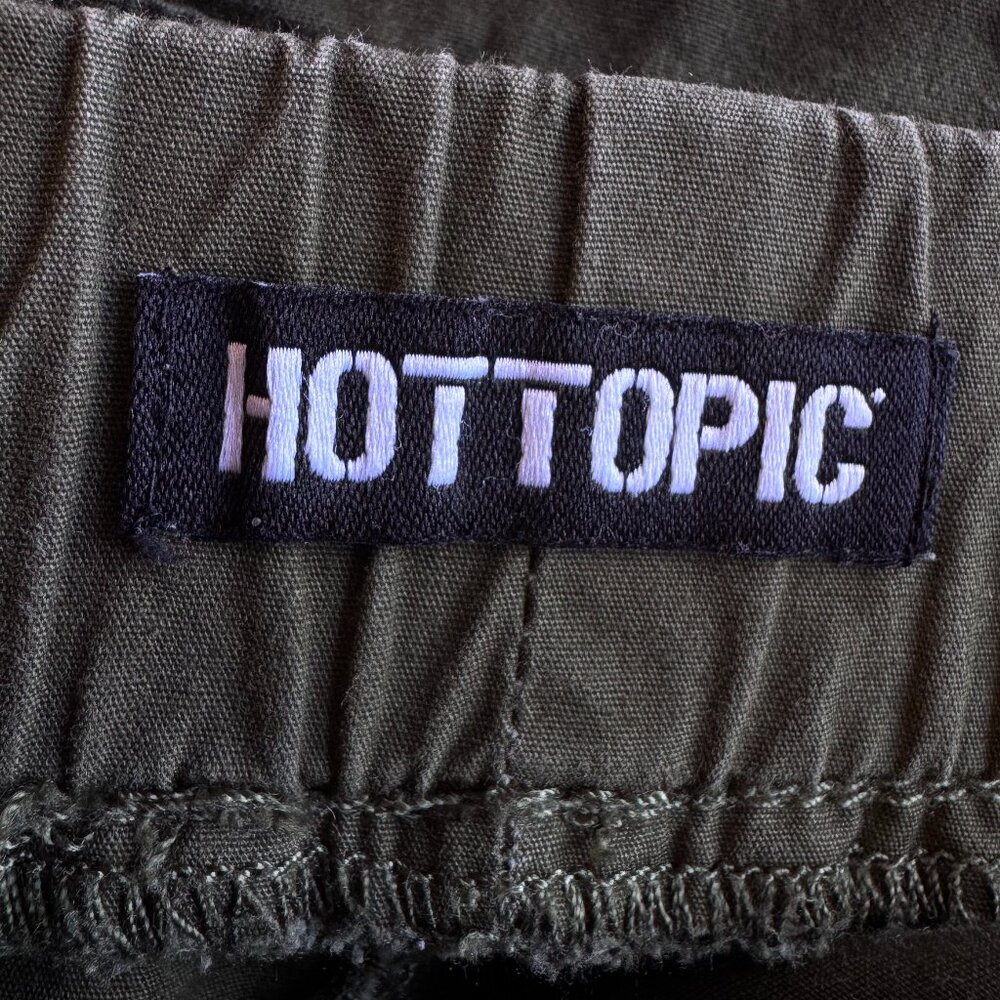 Hot Topic Men's Convertible Cargo Pants 5 Pocket Green Convert to Shorts 32 x 32 - Picture 7 of 9